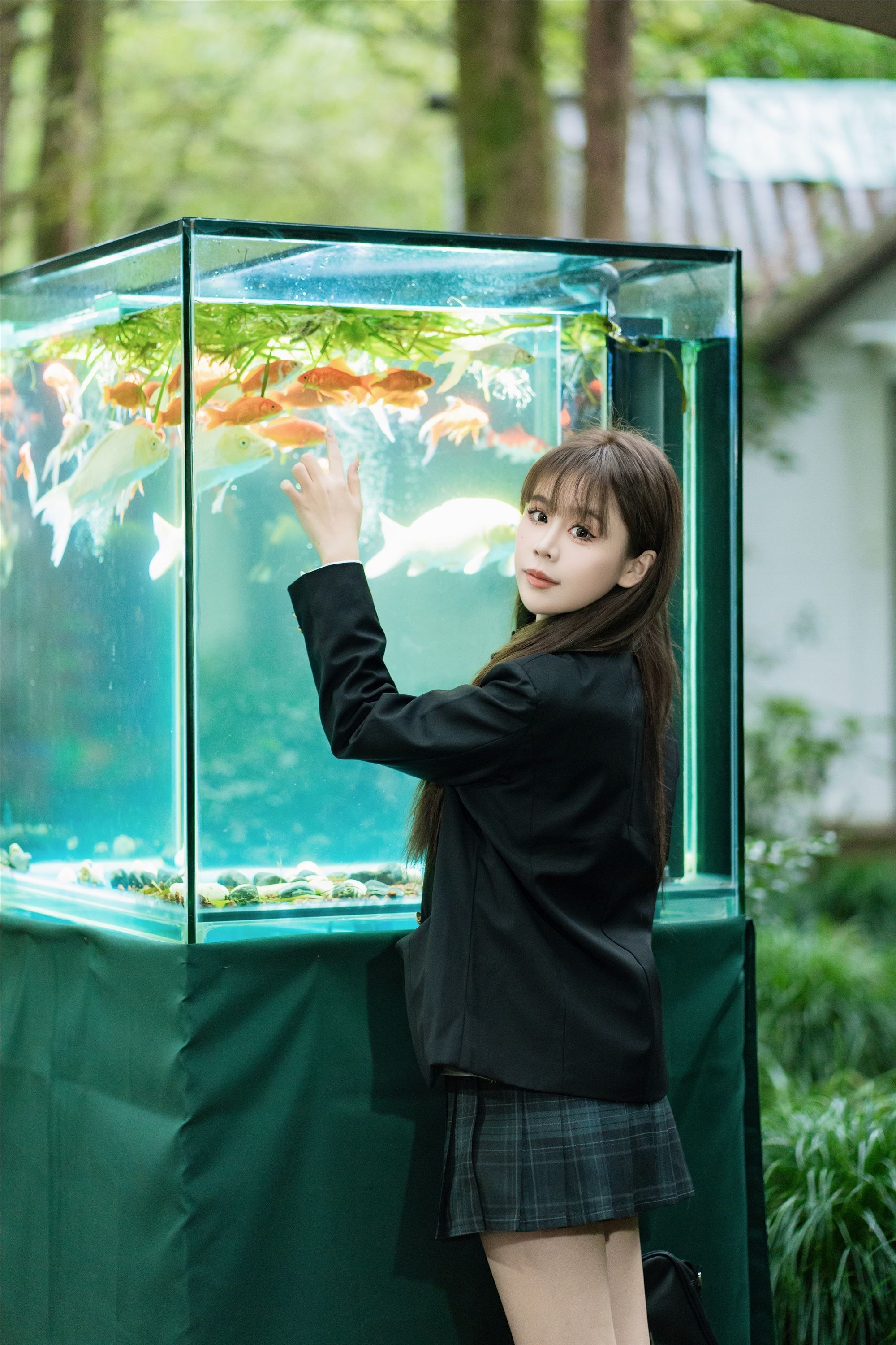 YITUYU艺图语 2025.01.05 深色jk 泡芙小方